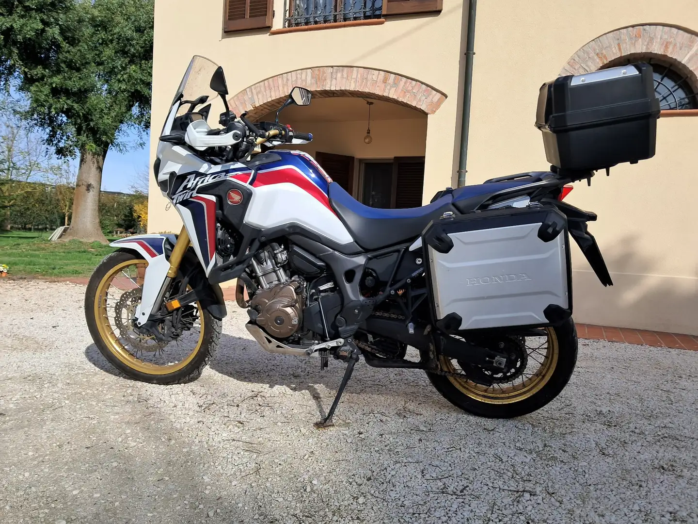 Honda CRF 1000 cambio manuale tre borse originali Fehér - 2