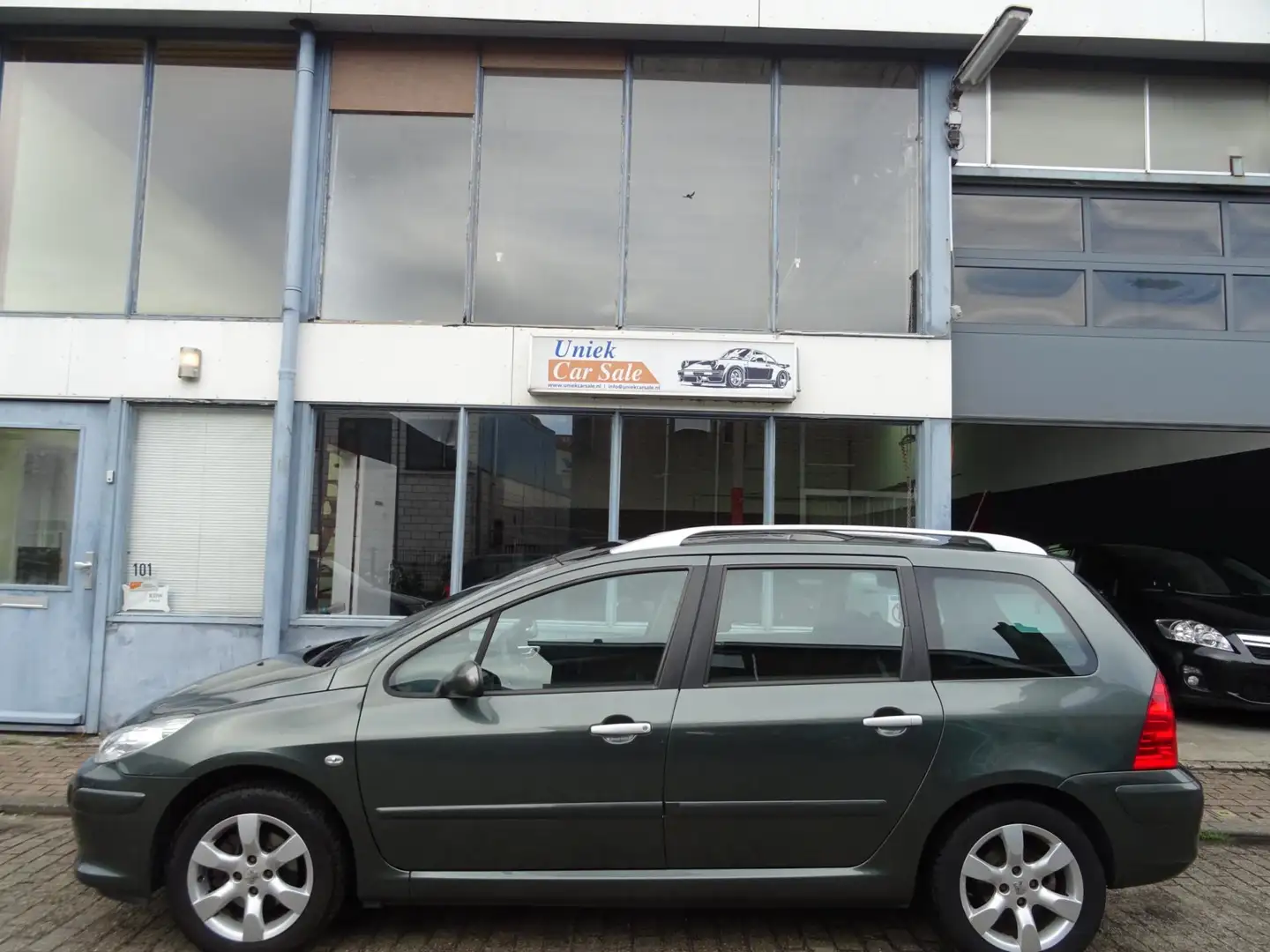 Peugeot 307 SW 2.0-16V Premium Grijs - 2