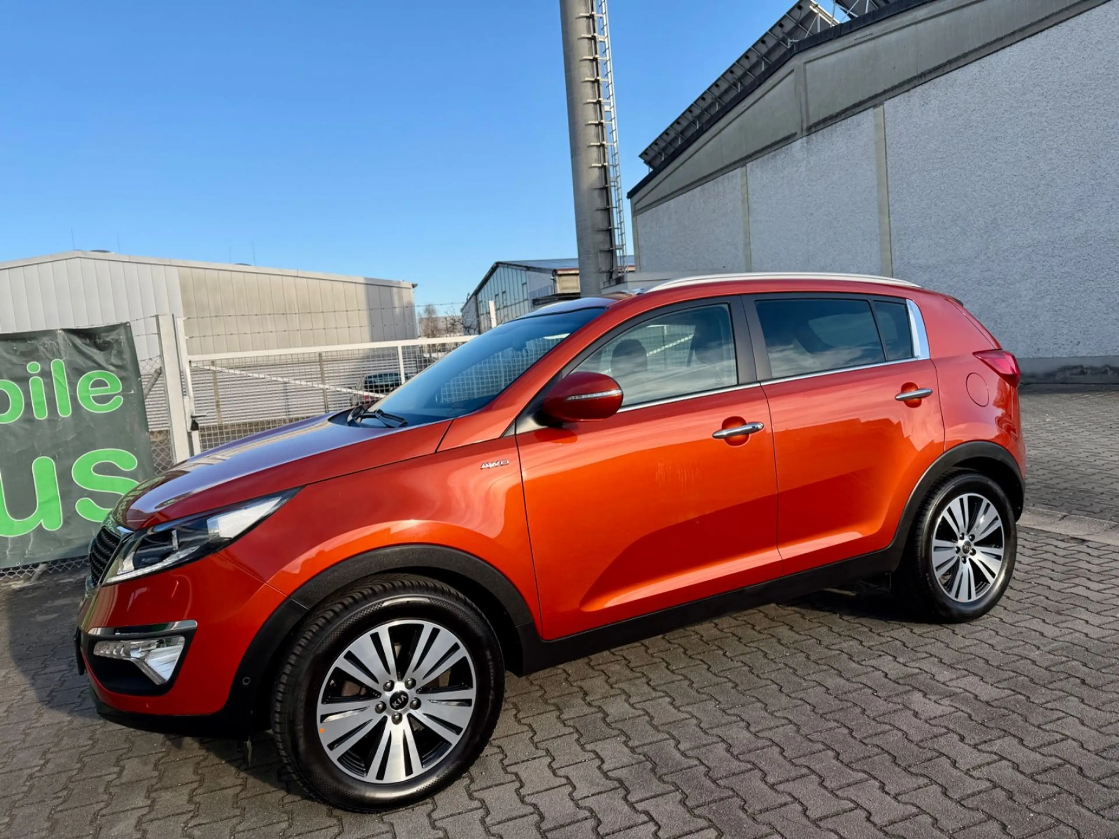 Kia Sportage 2.0 GDI Spirit 4WD°AHK°XENON°NAVI°PDC — photo 9