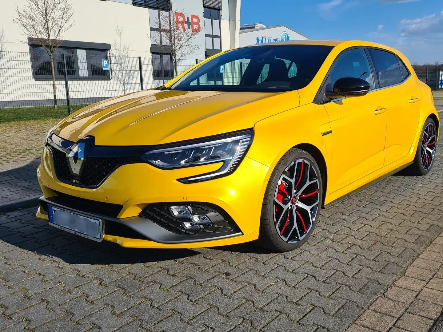 Renault Megane R.S. Trophy RECARO/ SIRIUS GELB - 1