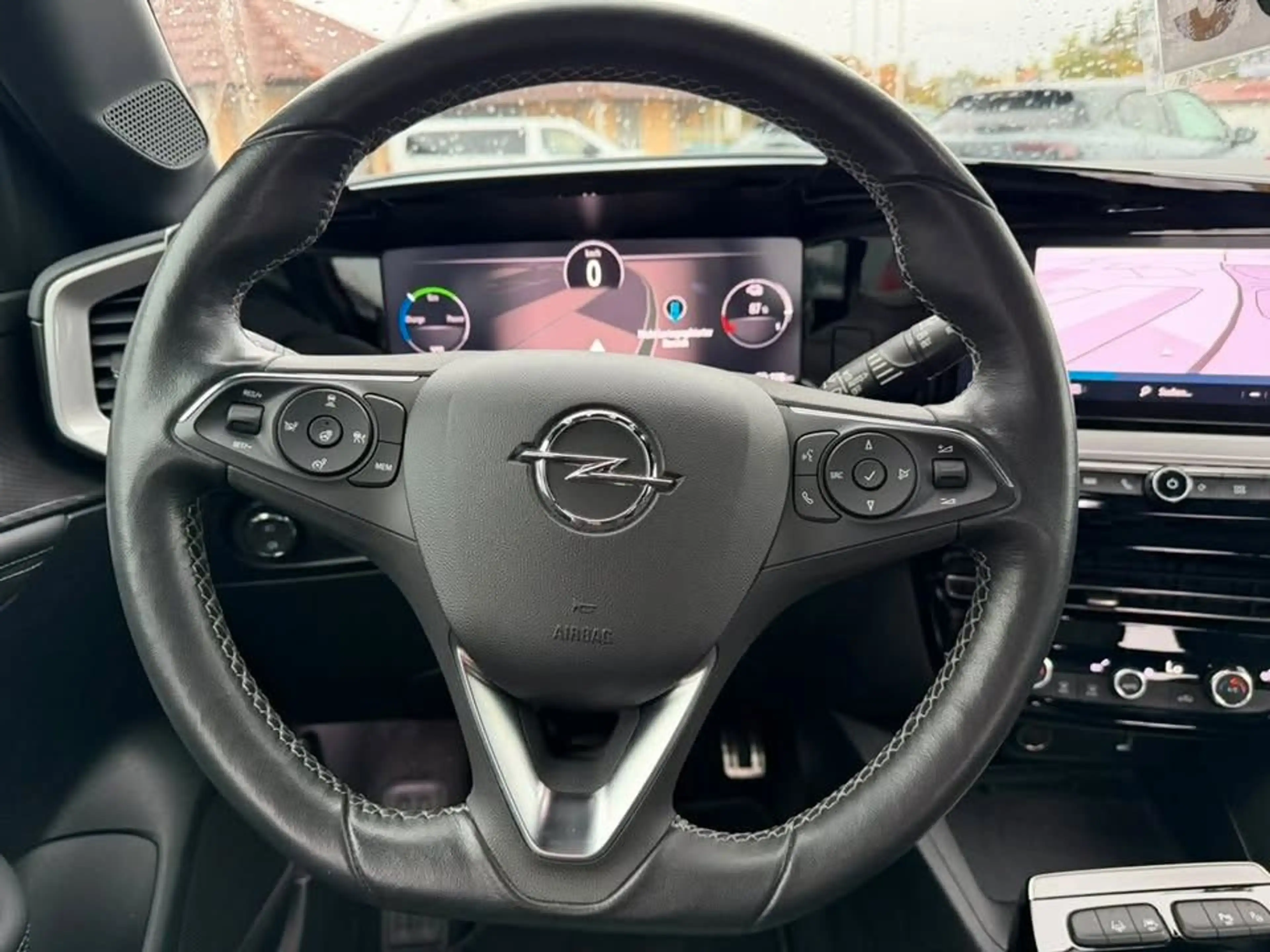 Opel Mokka-E Ultimate 136PS Elektro *ALCANTARA*SHZ* — photo 11