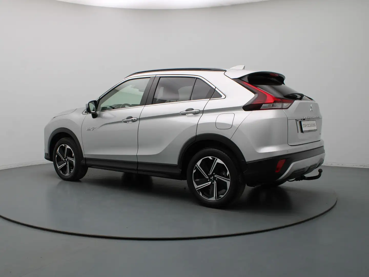 Mitsubishi Eclipse Cross 187pk PHEV Intense+ Automaat Camera | Cruise | Nav Grijs - 2