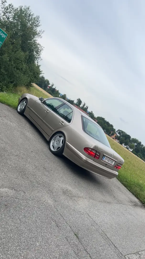 Mercedes-Benz E 270 Classic CDI Aut. - 2