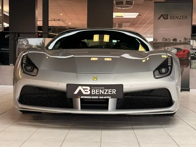 Ferrari 488 GTB Coupé DCT/SCUDERIA/KAMERA/