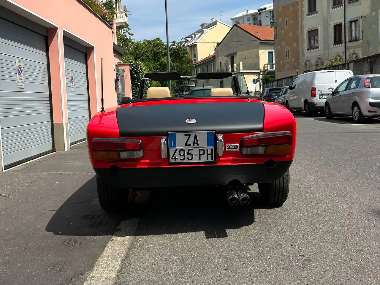 Fiat 124 Spider 2.0 iniezione, foto 4