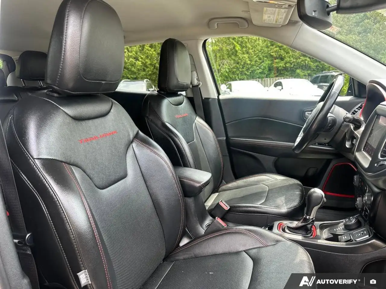 Jeep Compass photo Jeep Compass