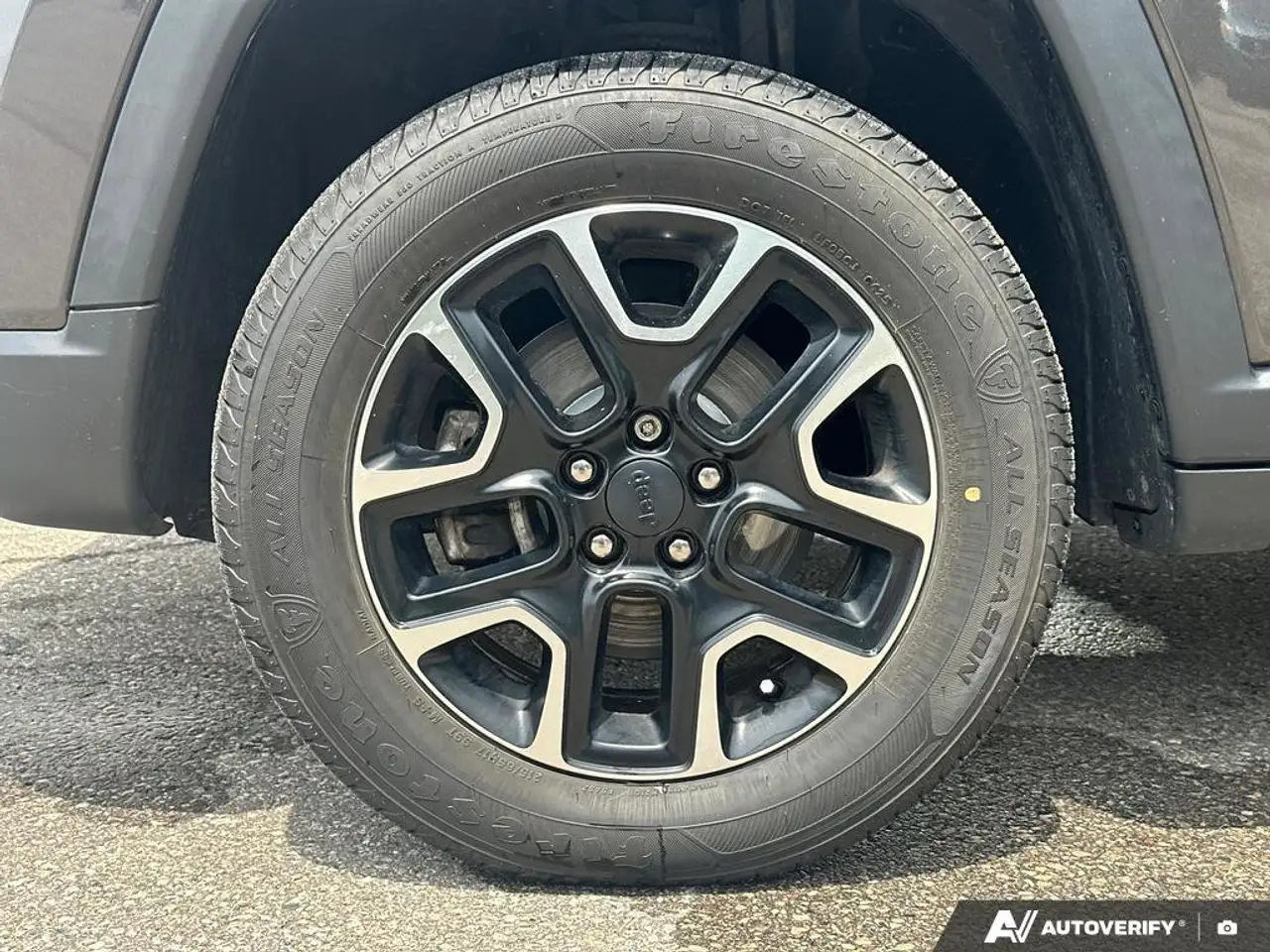 Jeep Compass photo Jeep Compass