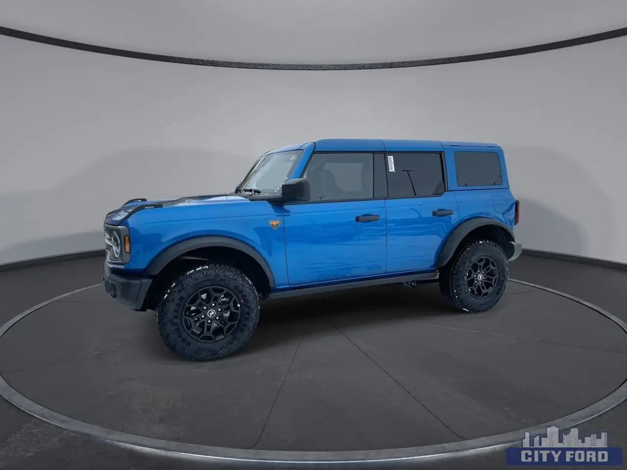 Ford Bronco снимка Ford Bronco