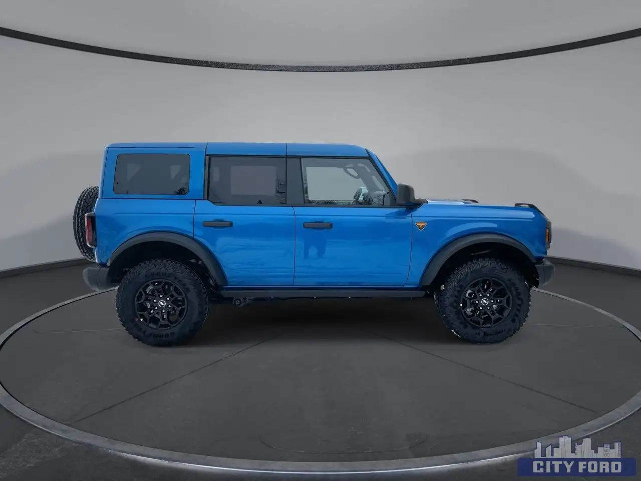 Ford Bronco снимка Ford Bronco