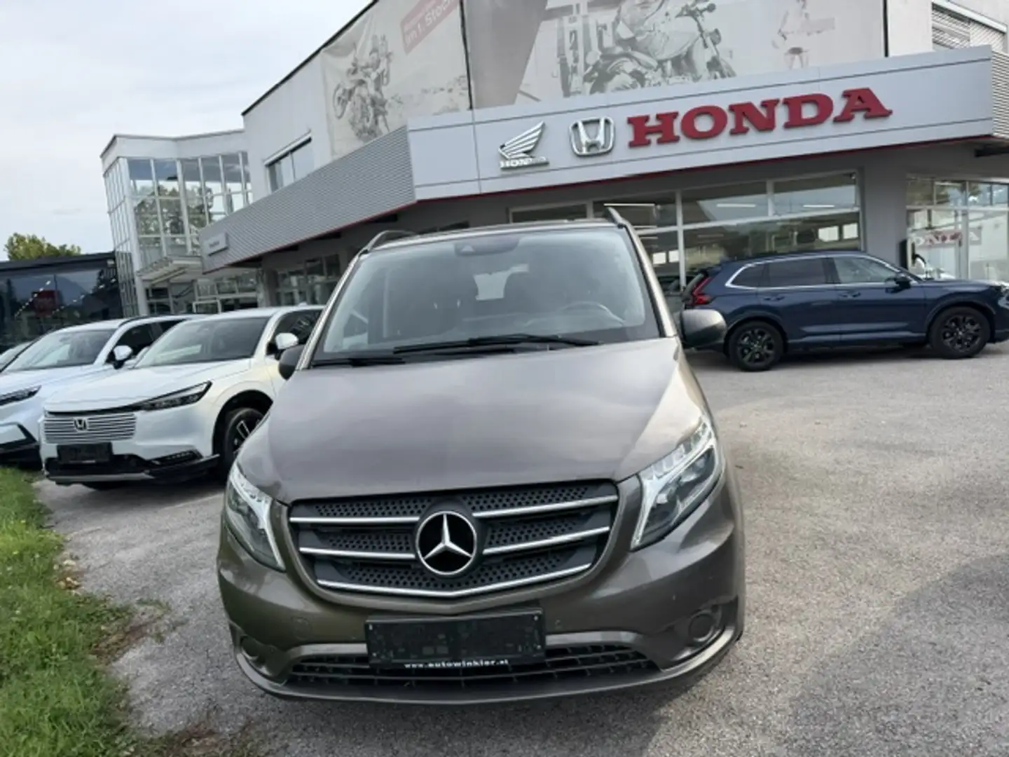 Mercedes-Benz Vito 119 CDI/BT 4MATIC lang (447.703) Grau - 2