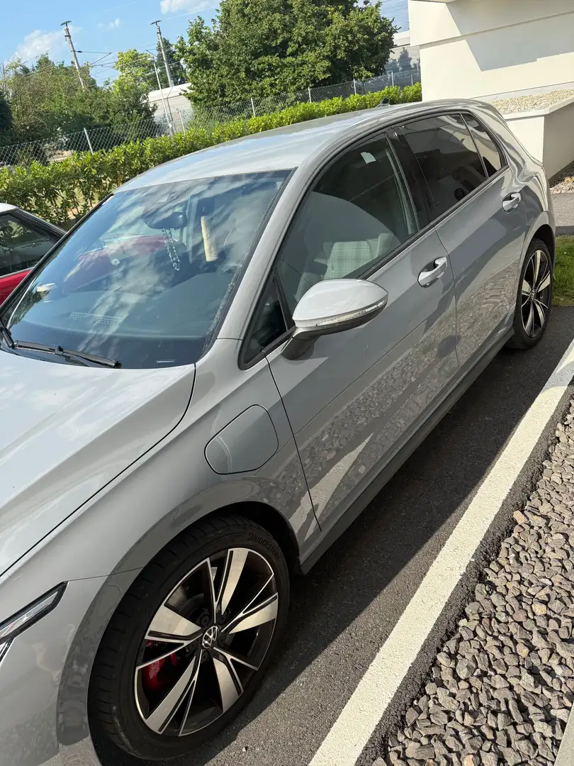 Volkswagen Golf GTE 1.4 Plug in Hybrid Grau - 1