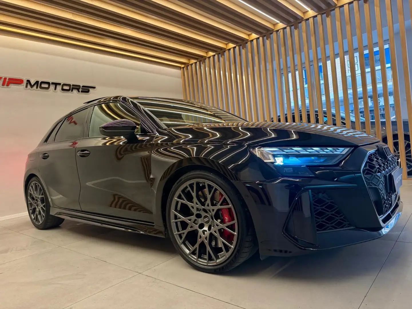 Audi RS3 NUOVA AUDI RS32.5 TSFI 400cvSTRAFULL OPTIONALS Nero - 2