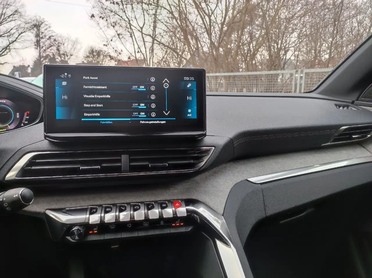 Peugeot 3008 GT Autom AHK ACC LED KeyFree Kamera 26