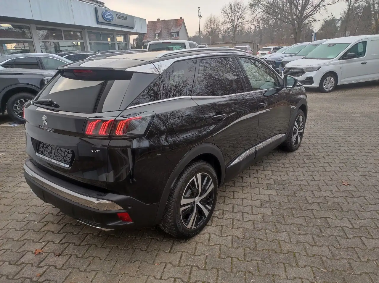 Peugeot 3008 GT Autom AHK ACC LED KeyFree Kamera 4