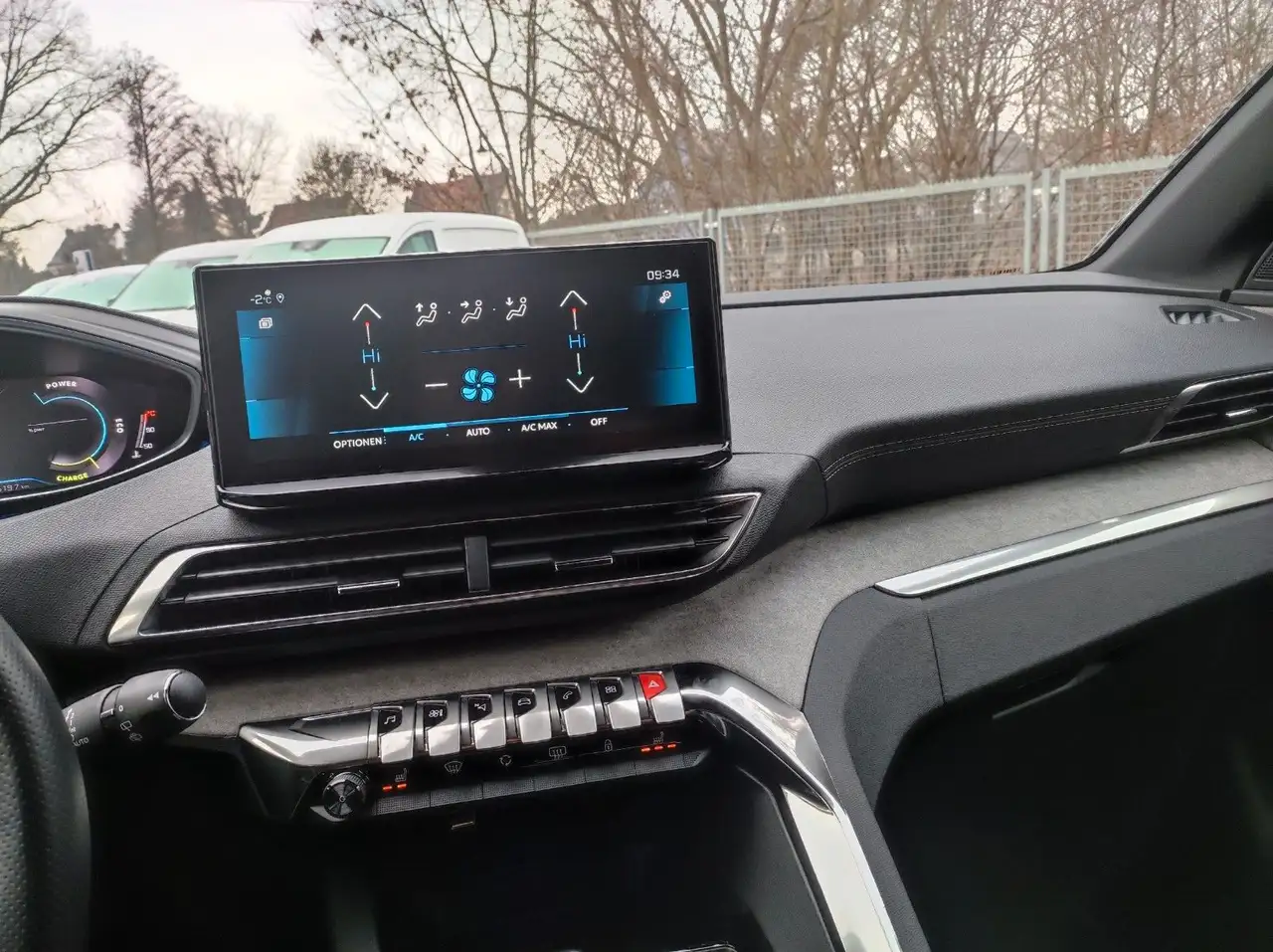 Peugeot 3008 GT Autom AHK ACC LED KeyFree Kamera 24