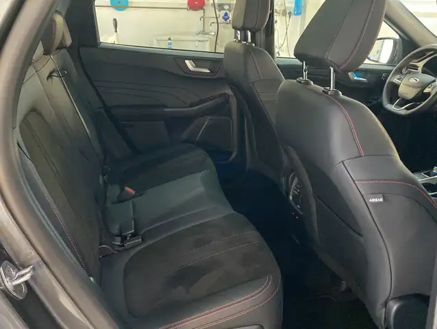 Ford Kuga view 14