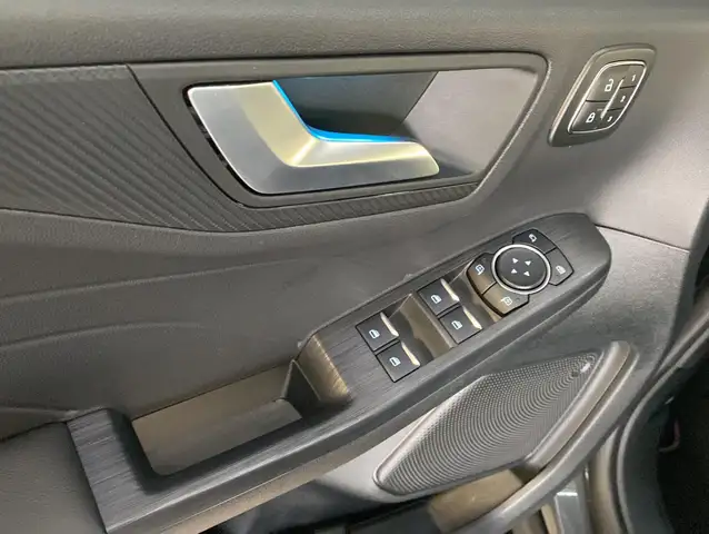 Ford Kuga view 5