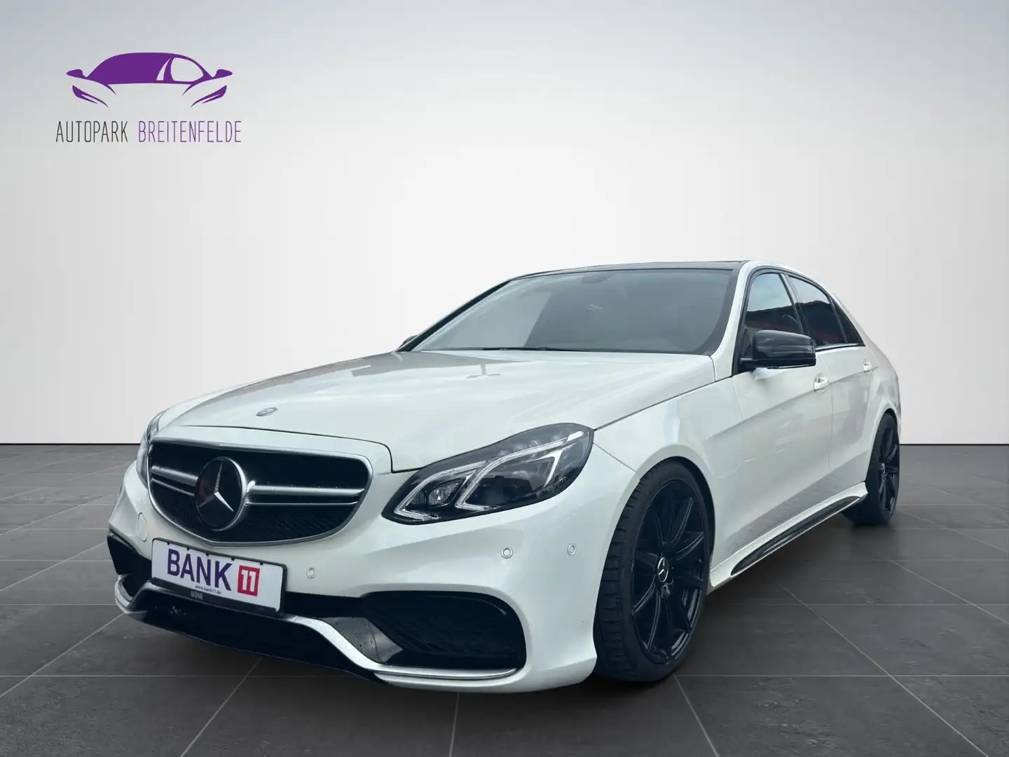 Mercedes-Benz E 350 CGI BlueEfficiency AMG|Massage|20Zoll|Voll Weiß - 1