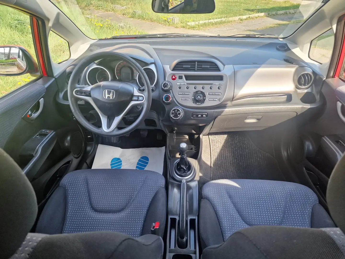 Honda Jazz 1.2 i-VTEC Rojo - 2