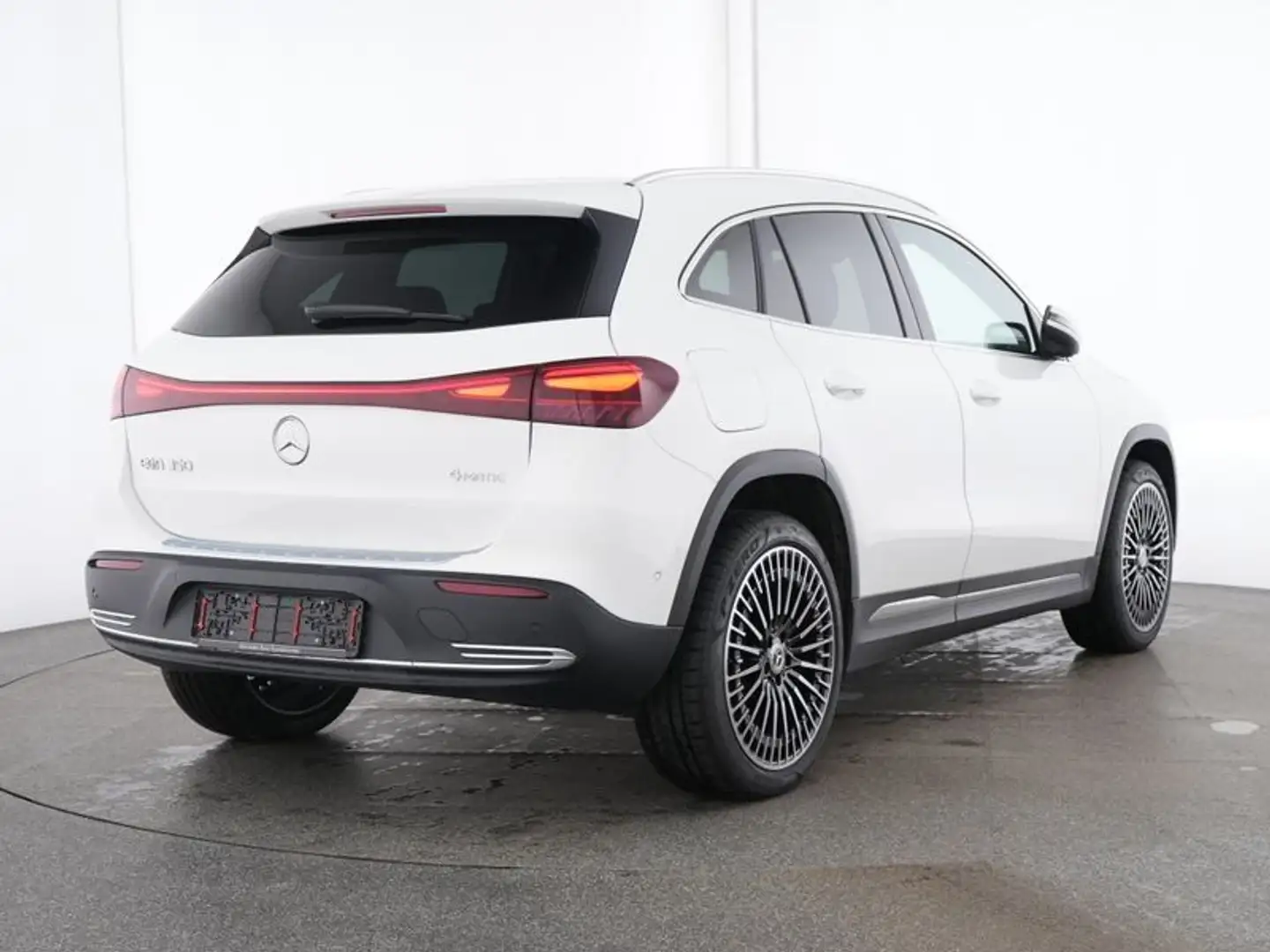 Mercedes-Benz EQA 350 4M Progressive Advanced/20AMG/Flexbonus Белый - 2