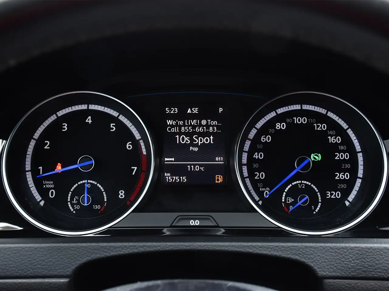 Volkswagen Golf R снимка Volkswagen Golf R