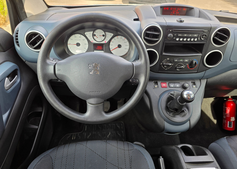 Peugeot Partner Partner Tepee 1.6 HDi X-Line FAP — photo 12