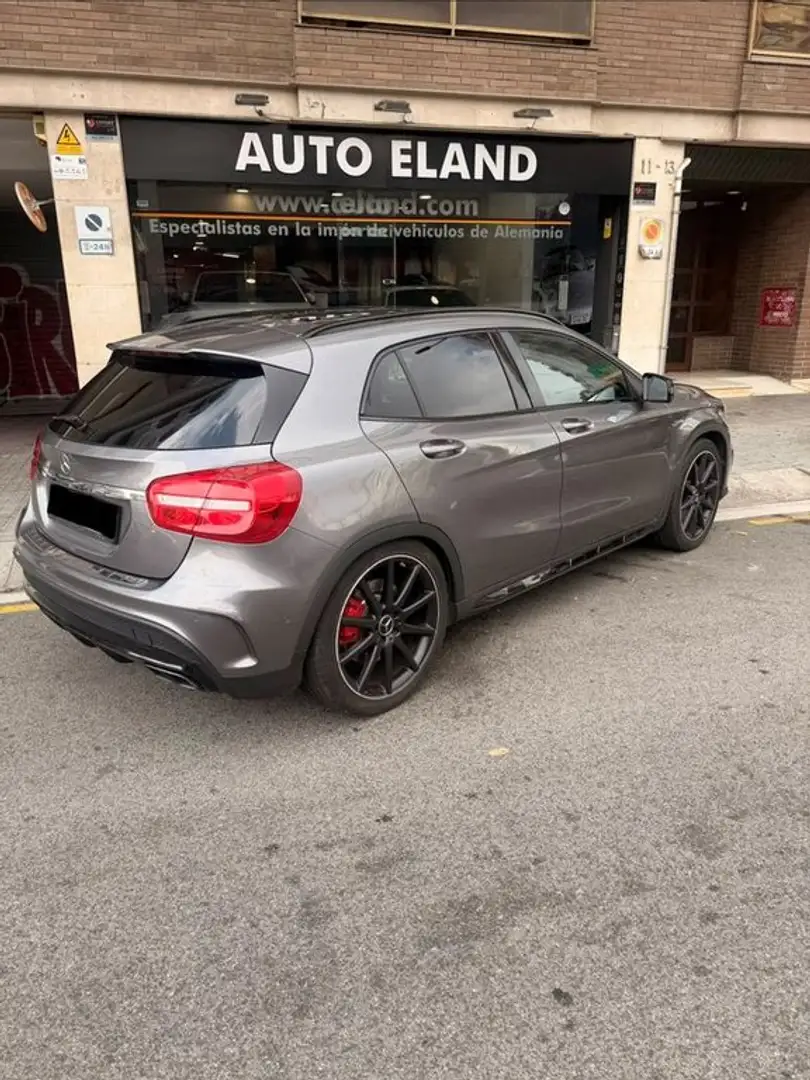 Mercedes-Benz GLA 45 AMG 4MATIC Gris - 1
