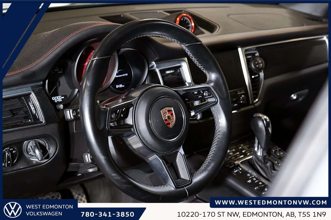 2017 Porsche Macan GTS AWD | LEATHER | NAV | SUNROOF / thumb 16