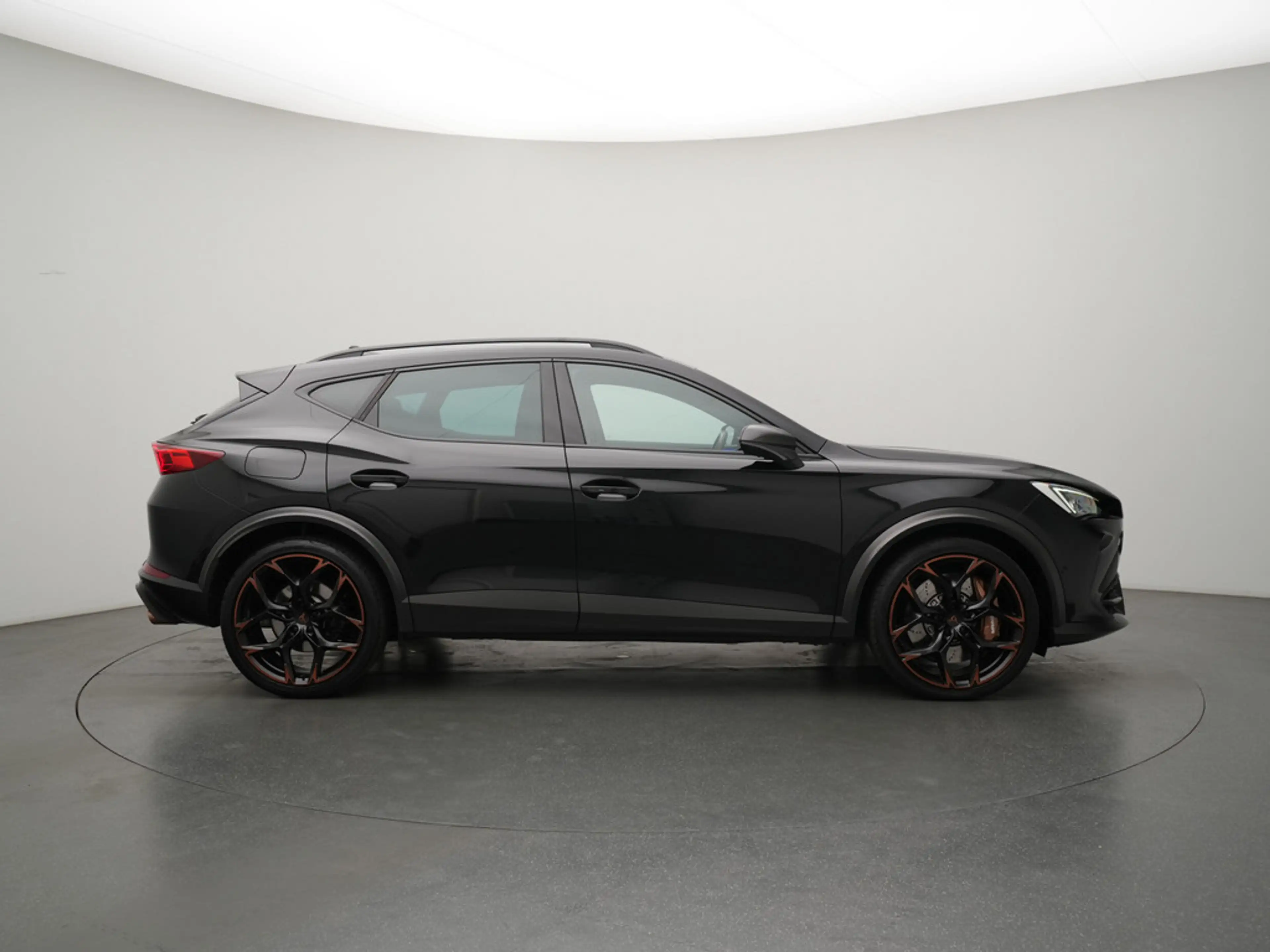 CUPRA Formentor VZ5 4Drive MATRIX DCC 360° LEDER — photo 3