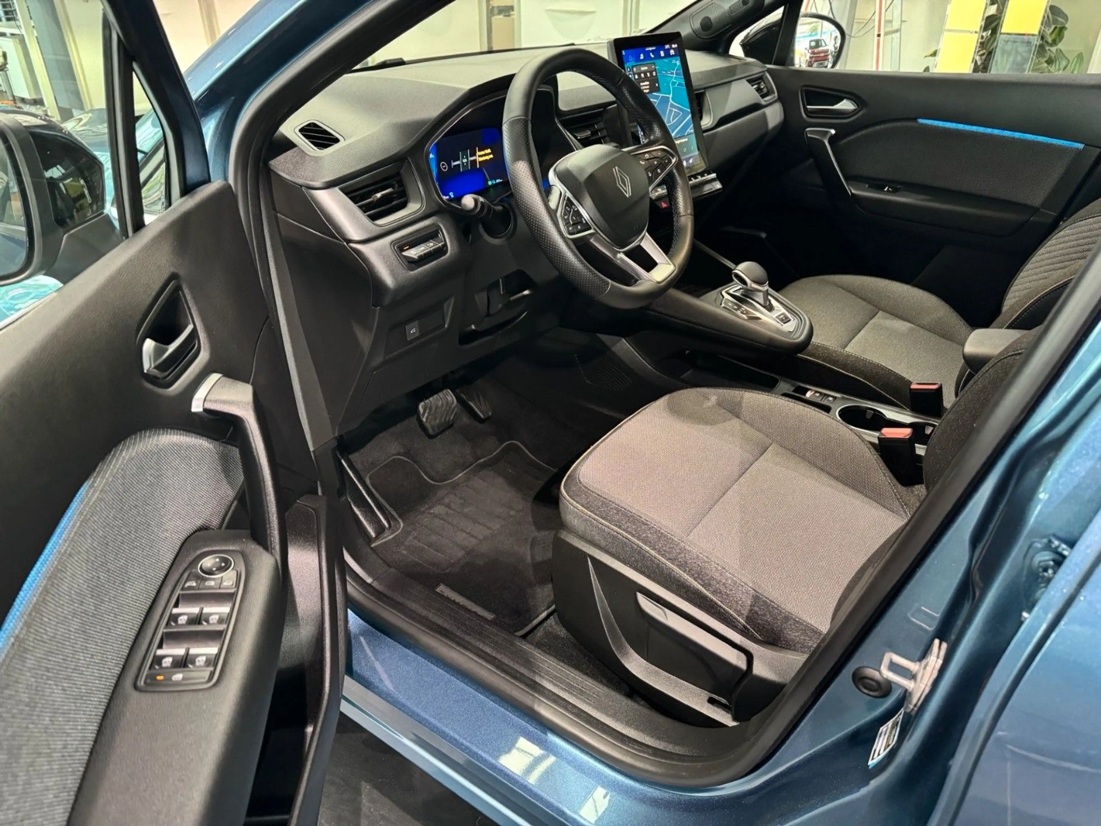 Renault Symbioz 145 E-Tech Full Hybrid Techno — photo 7