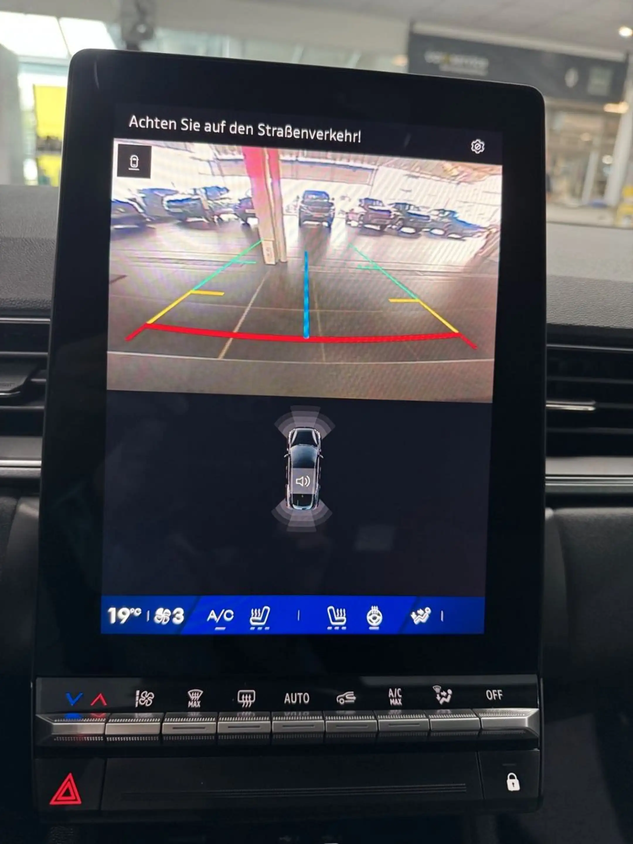 Renault Symbioz 145 E-Tech Full Hybrid Techno — photo 12