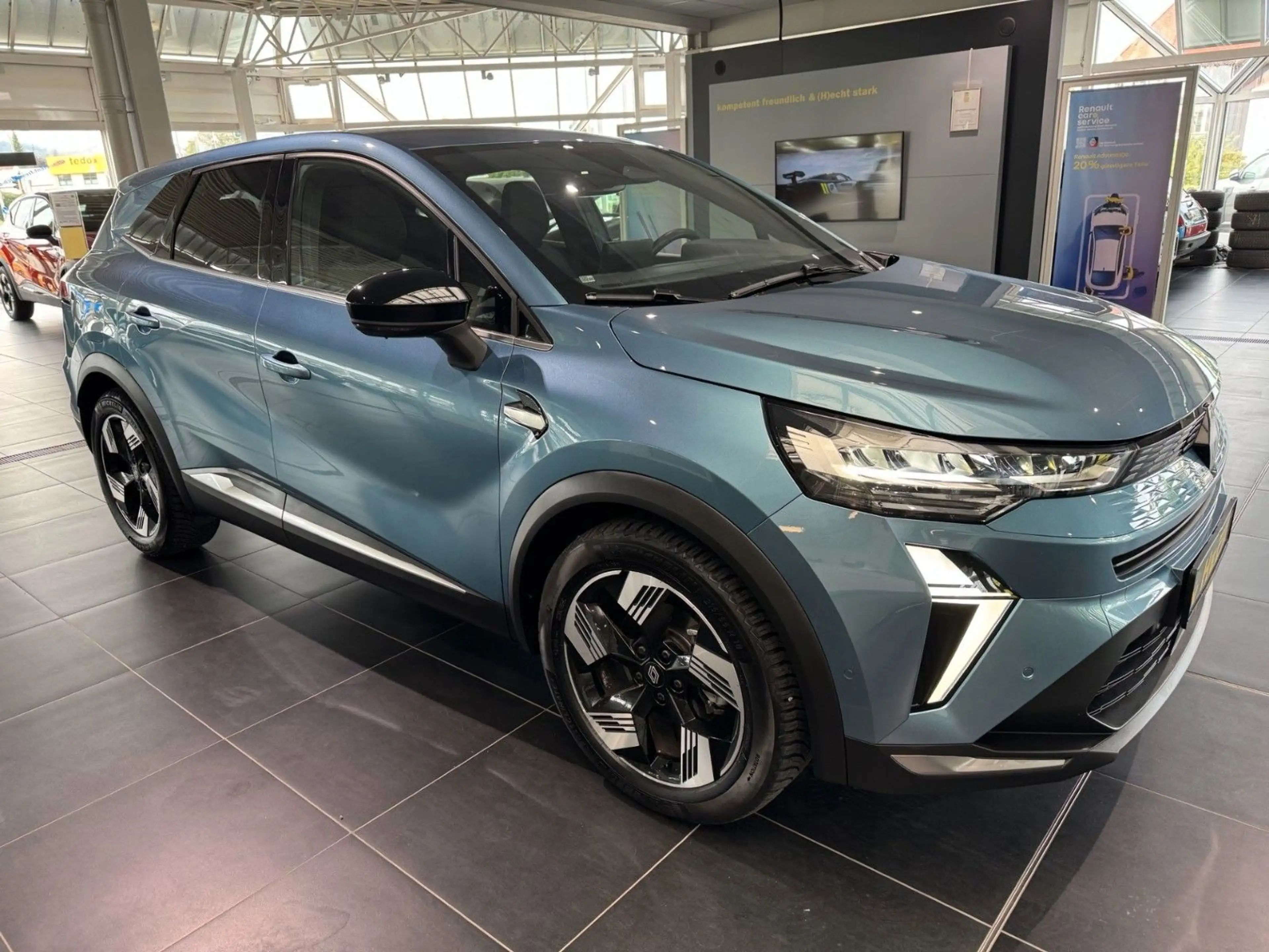 Renault Symbioz 145 E-Tech Full Hybrid Techno — photo 2