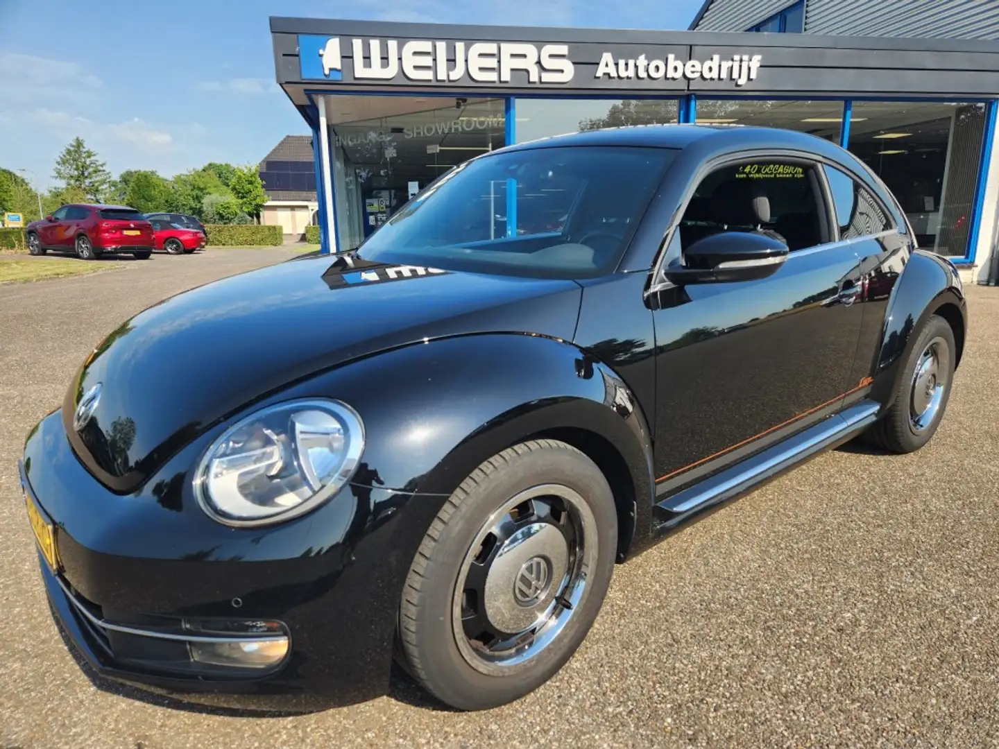 Volkswagen Beetle 1.2 TSI Cup, Clima, Navi, Lichtmetaal 17, Zwarte h Zwart - 1