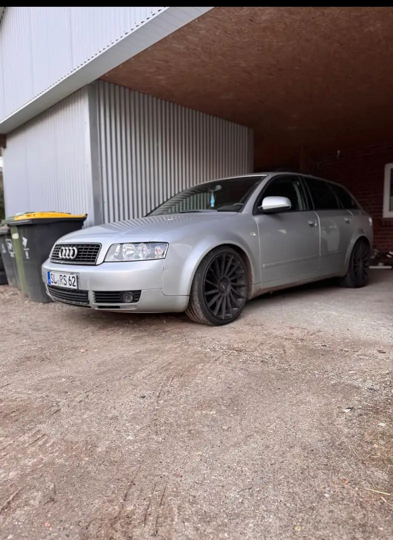 Audi A4 Audi a4 1.9Tdi 131 PS xenon AHK Leder Tempomat SHZ - 1