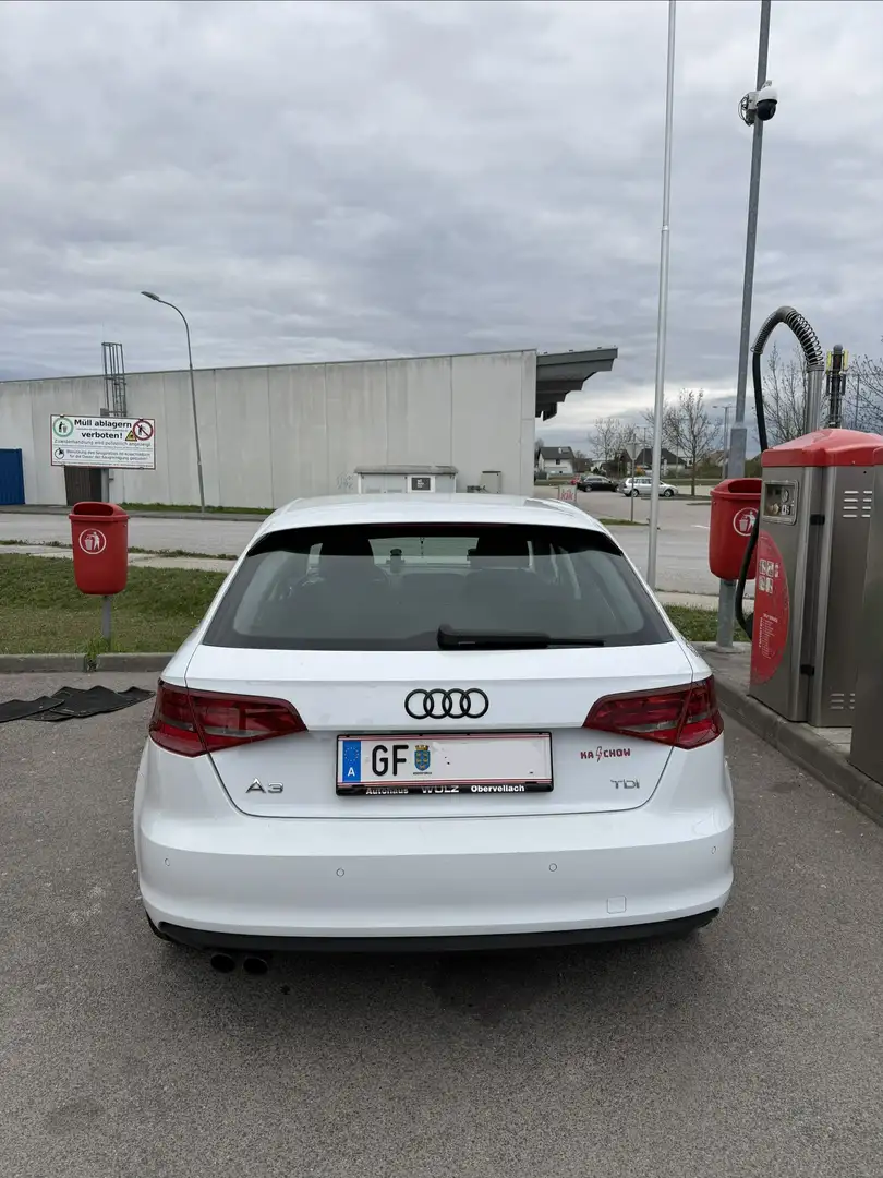 Audi A3 SB Attraction 2,0 TDI DPF - 2