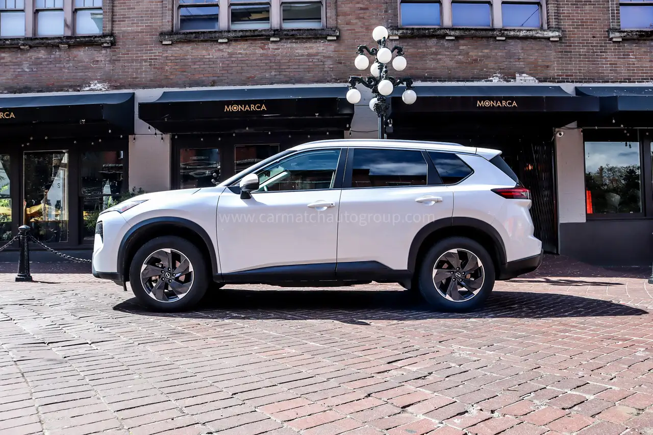 Nissan Rogue снимка Nissan Rogue