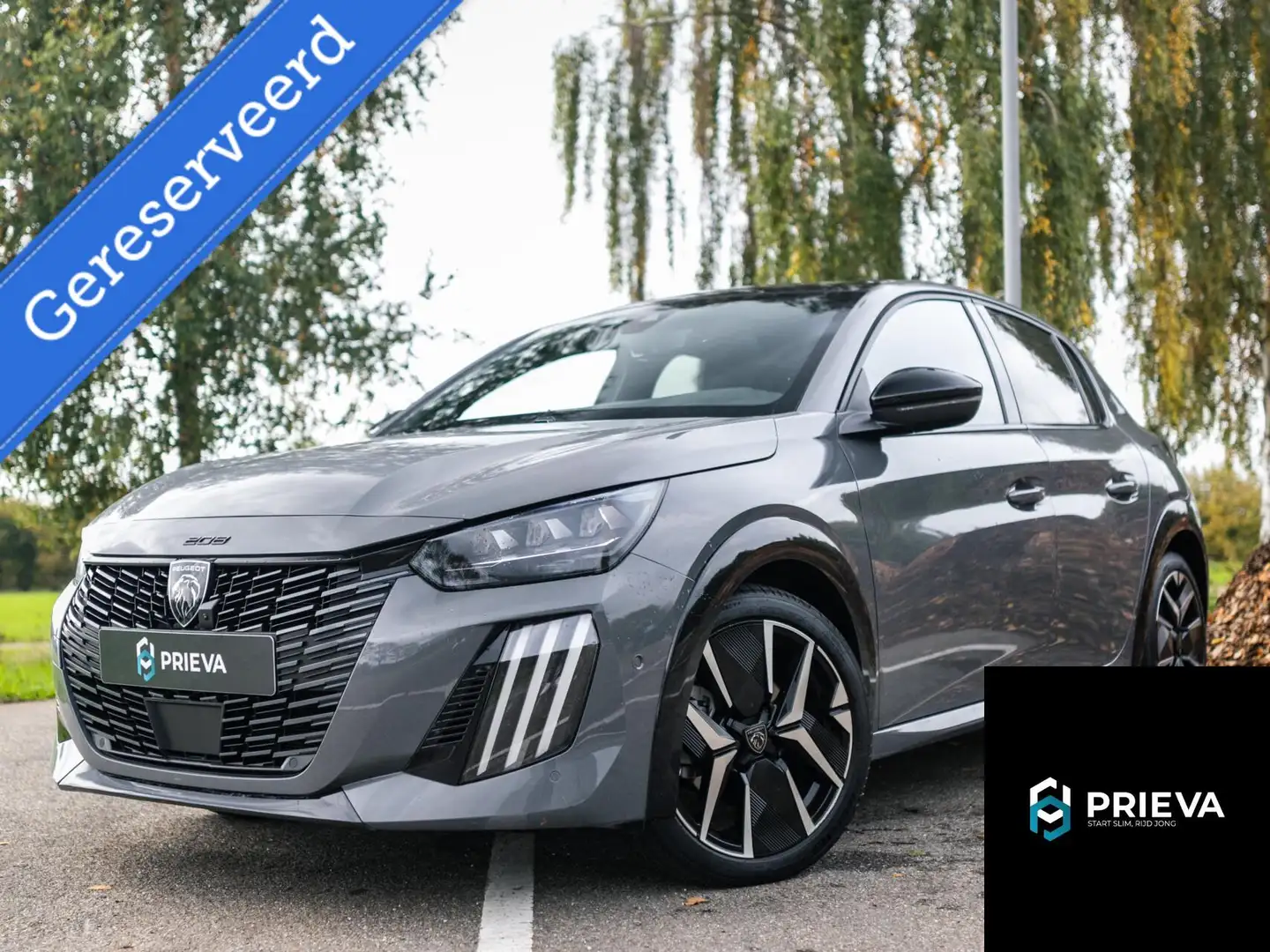 Peugeot 208 1.2 Hybrid GT – Dynamisch, innovatief en vol luxe Grijs - 1