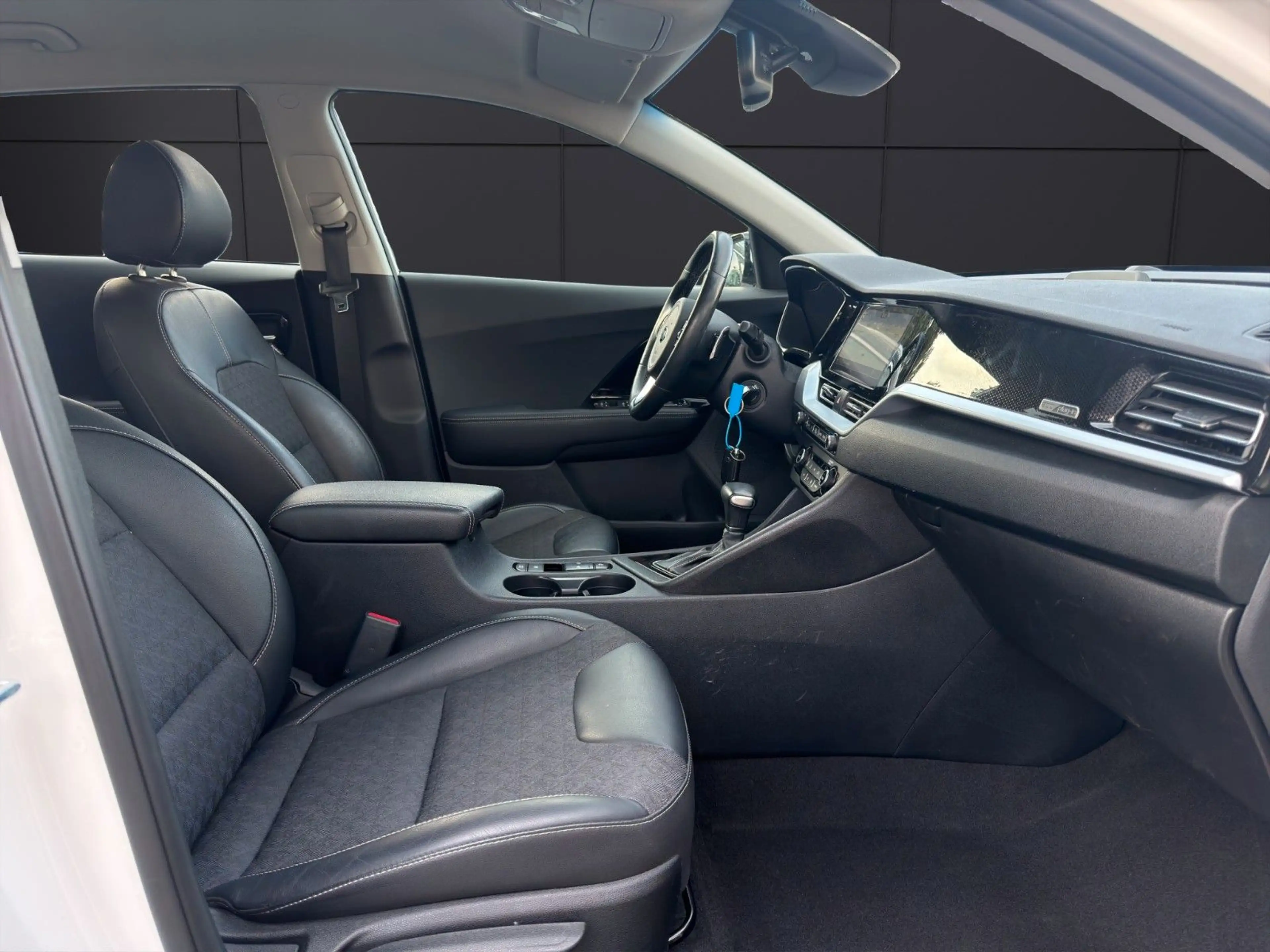 Kia Niro 1.6 Plug-in Hybrid Vision AUT. KAM AHK NAV — photo 11