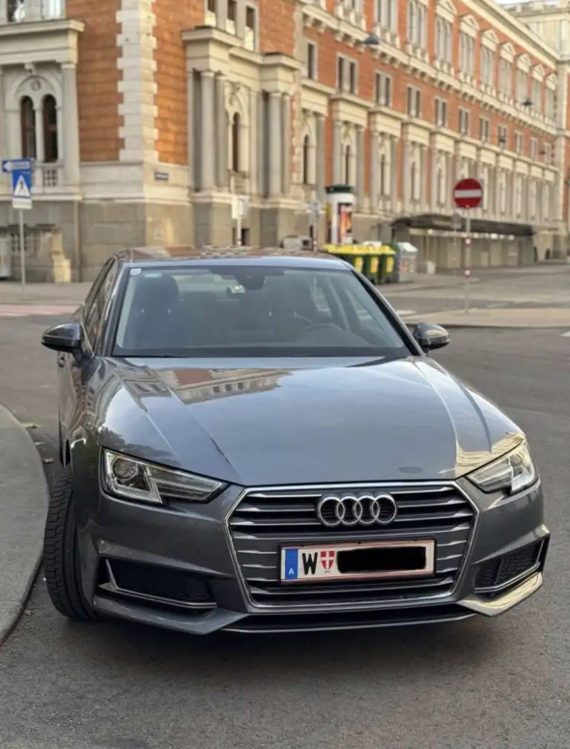 Audi A4 2,0 TDI Sport S-tronic - 1