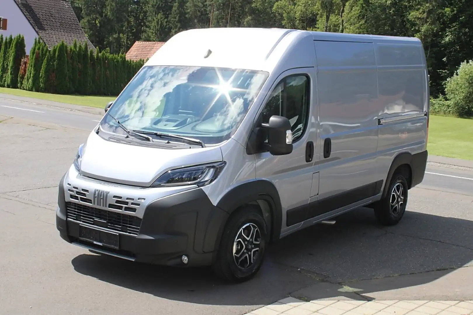 Fiat Ducato Maxi L2H2 180AT ACC LED Webasto Digitale... Silber - 2