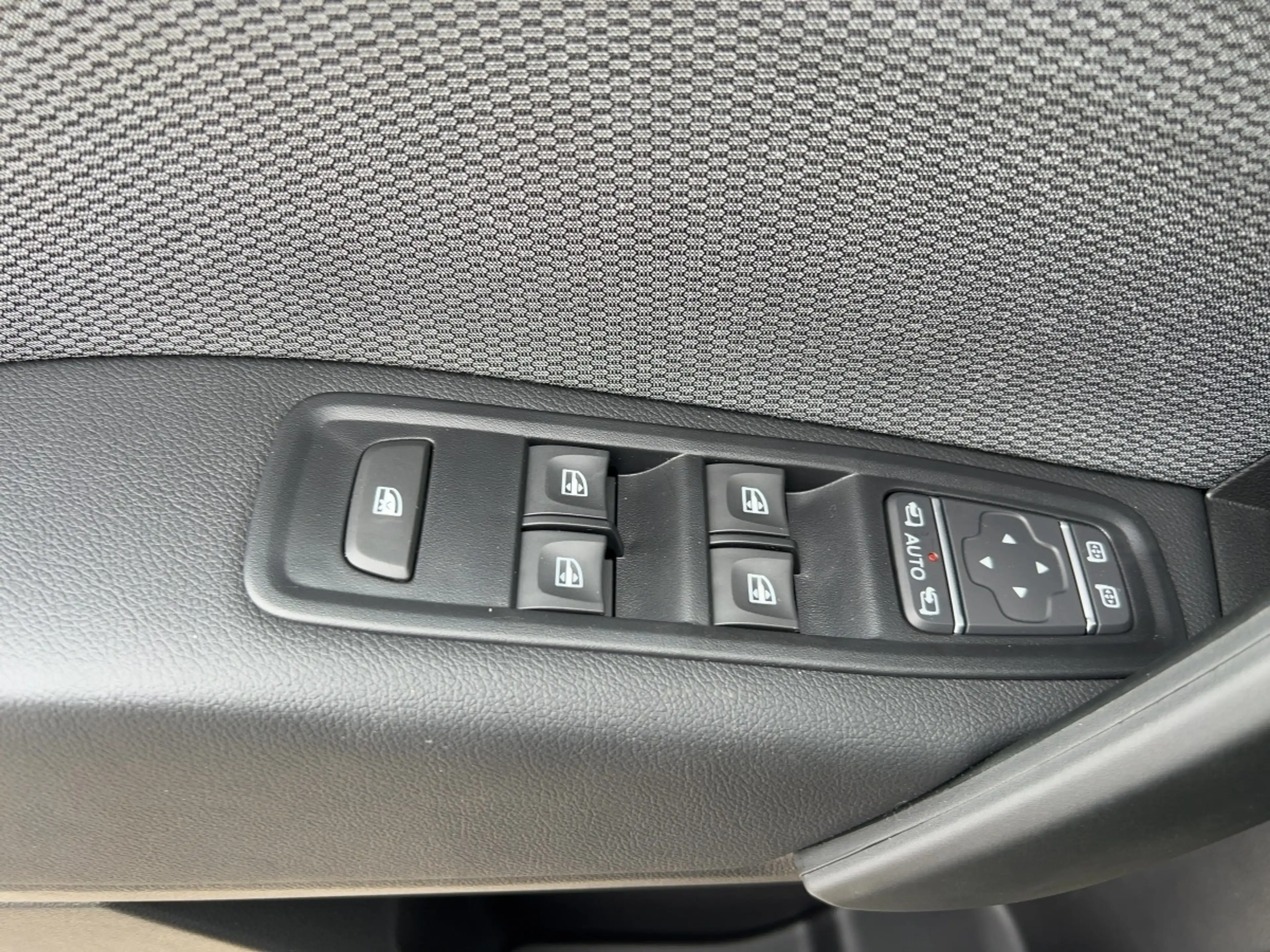 Renault Kangoo PKW TECHNO TCe 130 Apple CarPlay SHZ PDC BT — photo 15
