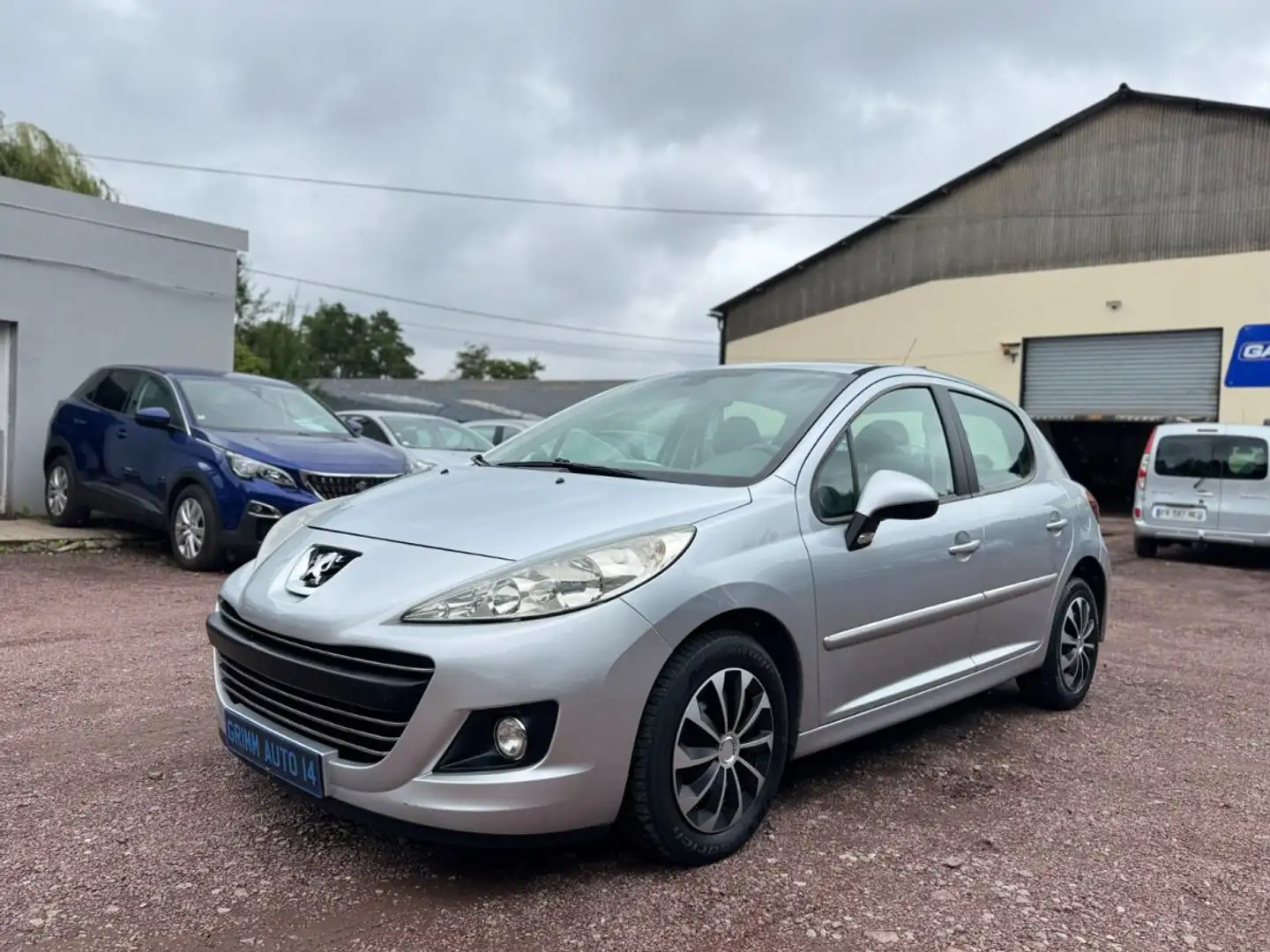 Peugeot 207 1.6 HDi 112ch Premium FAP Gris - 2