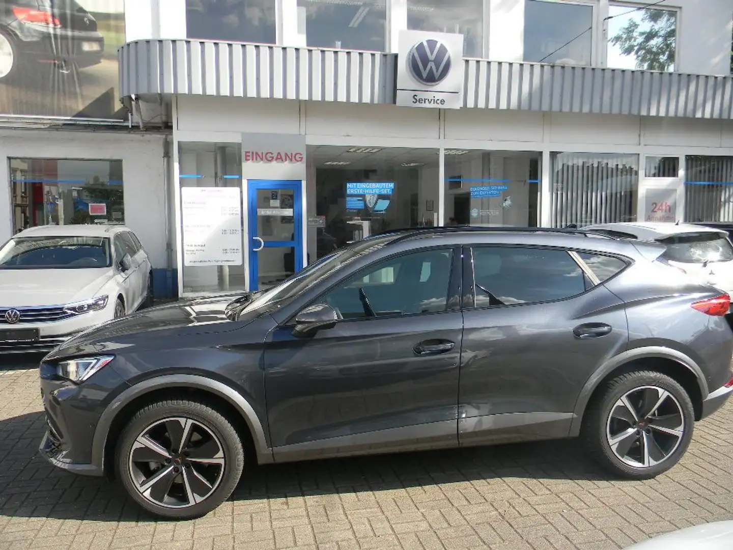 CUPRA Formentor Sport 1,5 TSI 7 GANG DSG KAM, Grau - 1