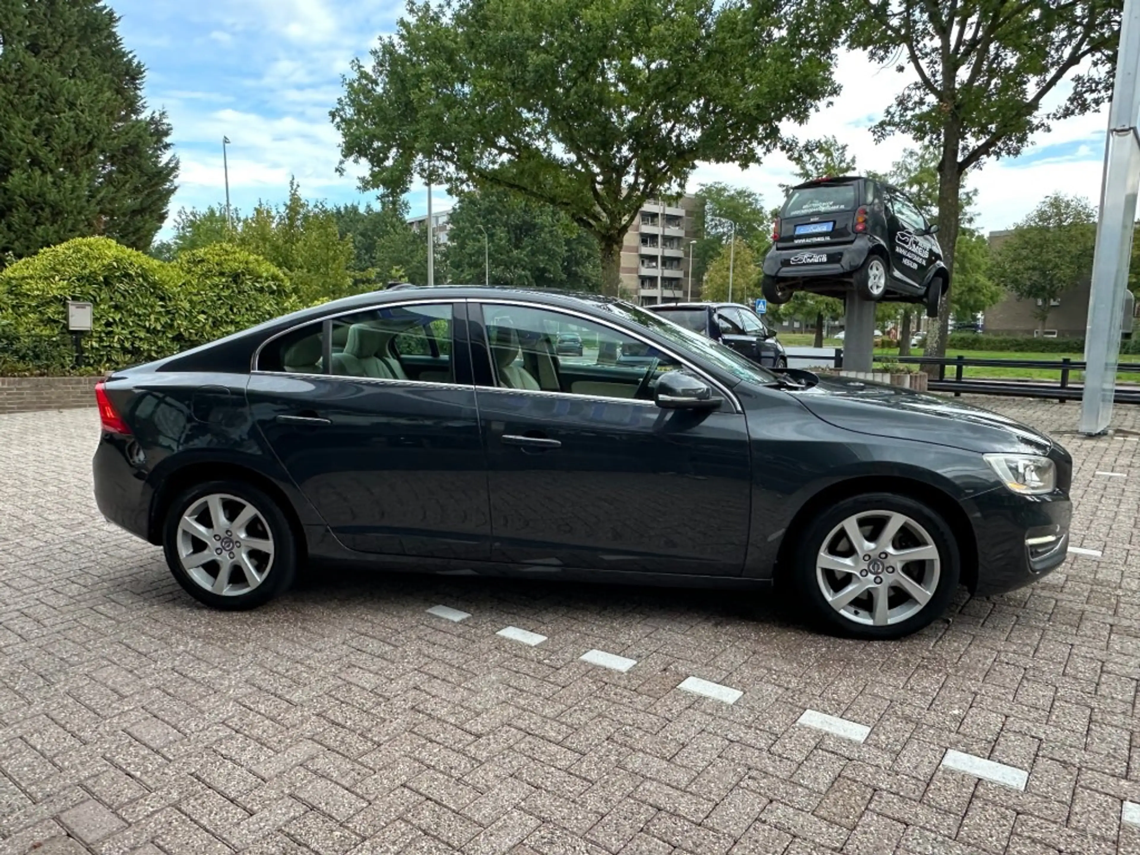 Volvo S60 2.0 T5 Summum Automaat Navi Camera Leer Cruise Tre — photo 3