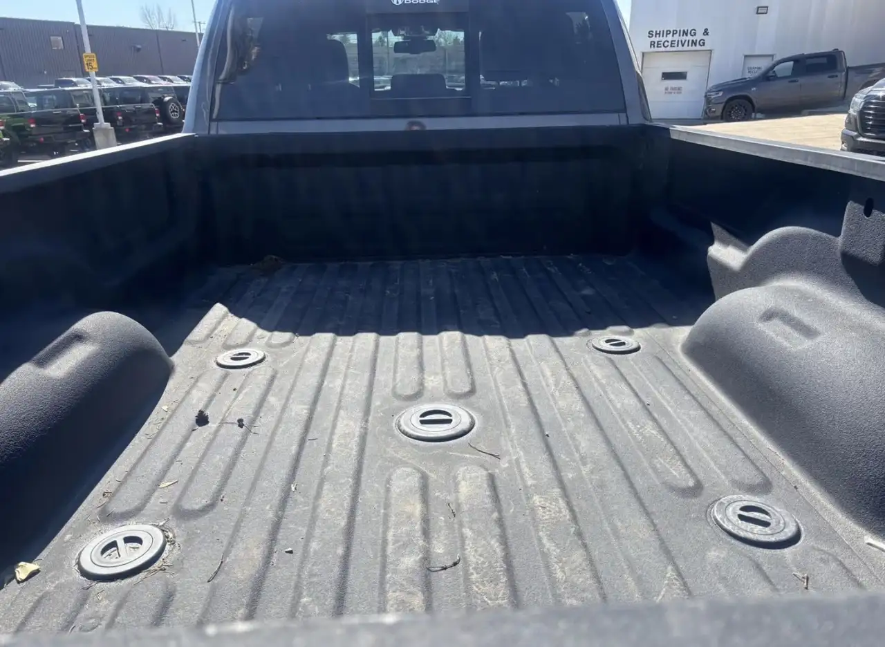 RAM 3500 снимка RAM 3500