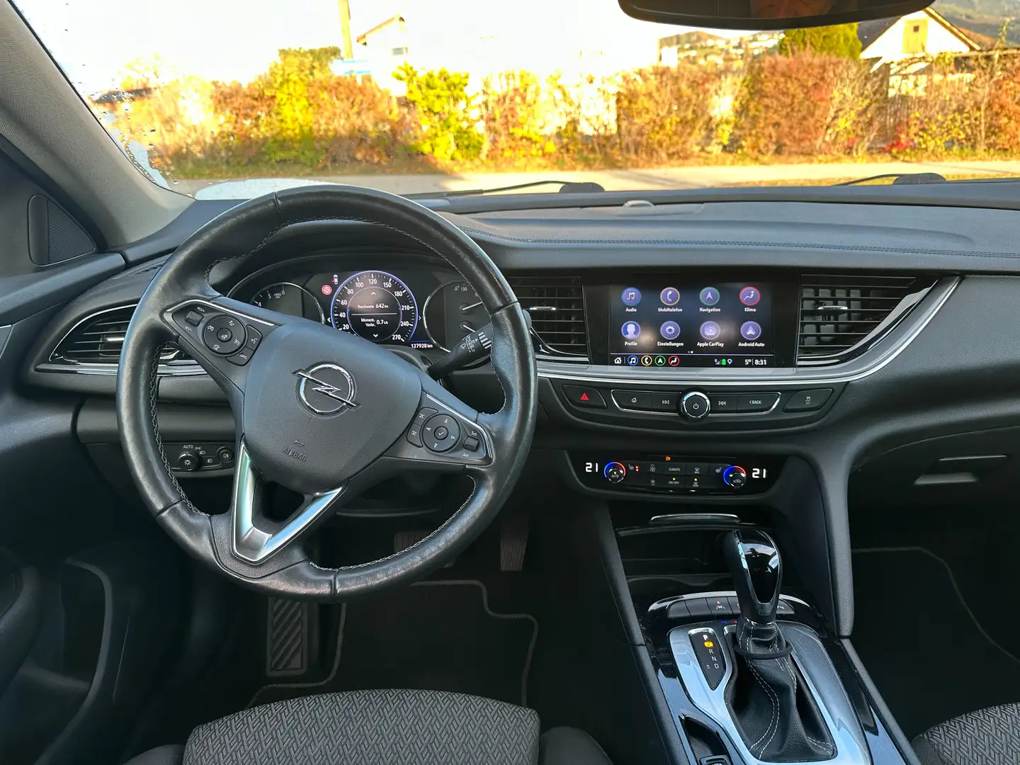 Opel Insignia Insignia ST 1,6 CDTI BlueInjection Sporttourer Silber - 2