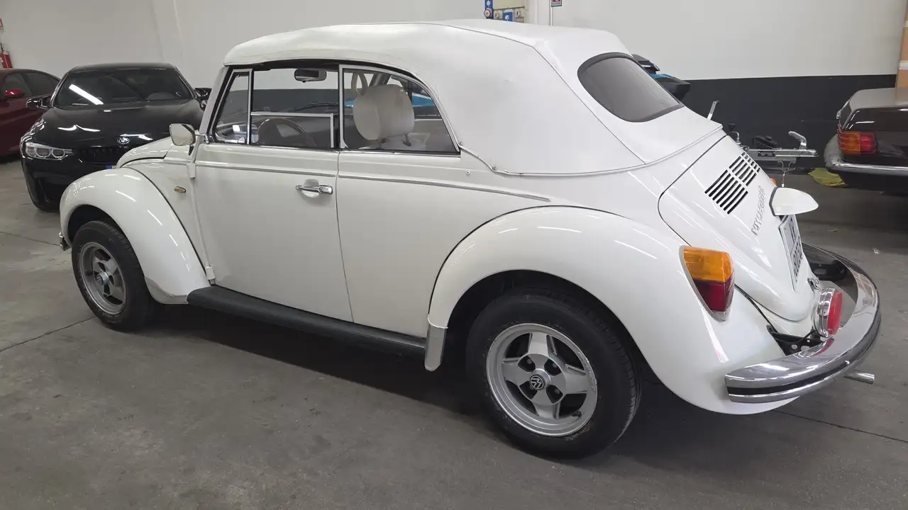 Volkswagen Maggiolino Cabrio, foto 6