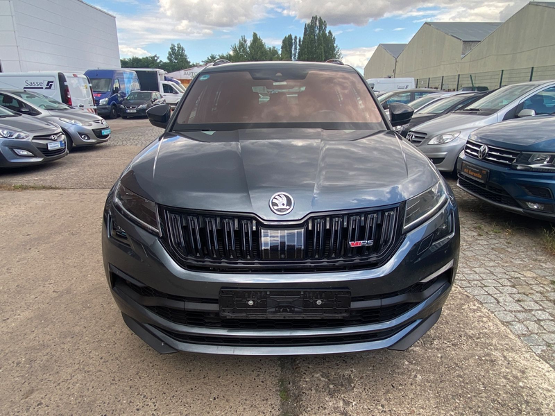Skoda Kodiaq "RS" 4x4 Aut.+Panorama+Leder+Trittbretter — photo 2