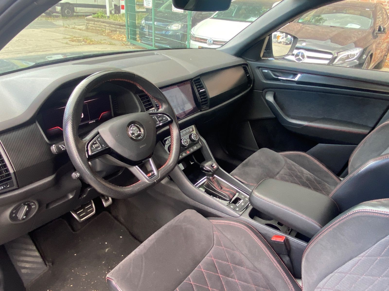 Skoda Kodiaq "RS" 4x4 Aut.+Panorama+Leder+Trittbretter — photo 10