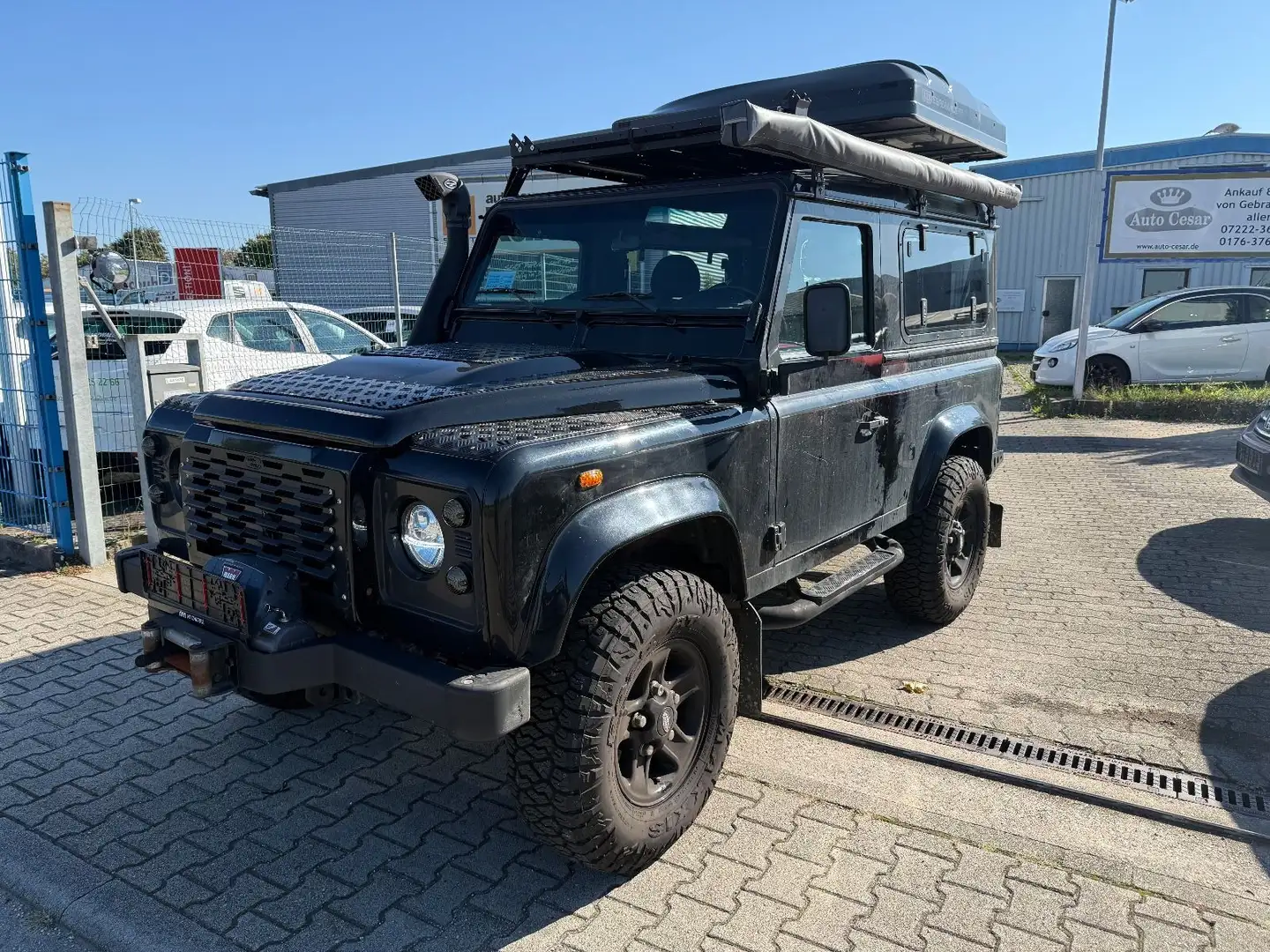 Land Rover Defender 90 E Station Wagon TÜV NEU , LEDER Schwarz - 1